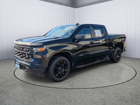 Certified 2025 Chevrolet Silverado 1500 Custom w/ Turbomax Blackout Package image 4