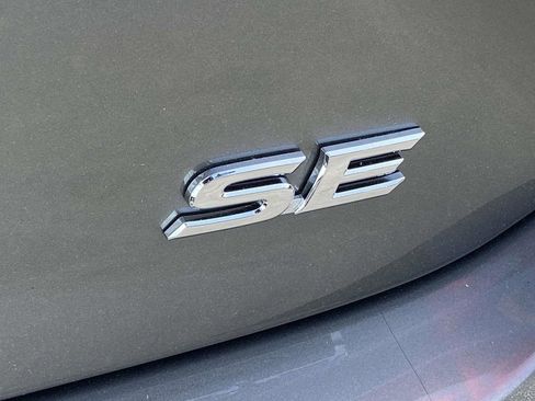 New 2026 Toyota Camry SE image 12