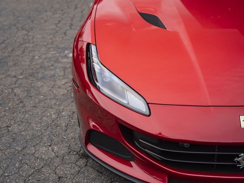 Used 2023 Ferrari Portofino M image 18