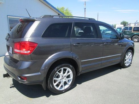 Used 2018 Dodge Journey SXT w/ Connectivity Group AWD/4WD image 6