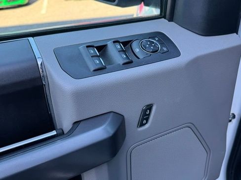 Used 2019 Ford F150 XLT w/ Trailer Tow Package image 31