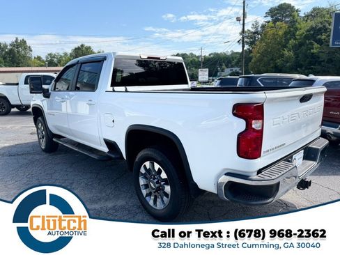 Used 2021 Chevrolet Silverado 2500 LT w/ Convenience Package AWD/4WD image 8