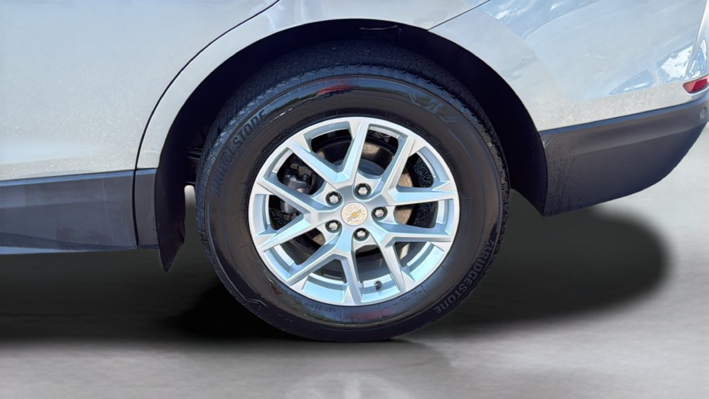 Used 2023 Chevrolet Equinox LT AWD/4WD image 23