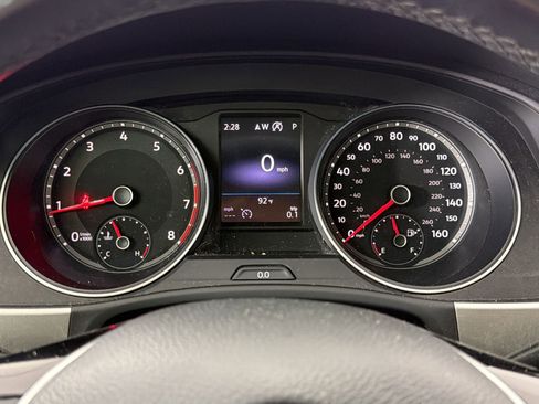 Used 2018 Volkswagen Atlas SEL w/ R-Line Package FWD image 20