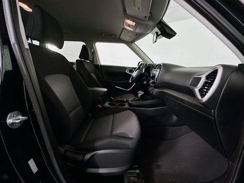 Used 2024 Kia Soul LX w/ Option Group 015 image 29