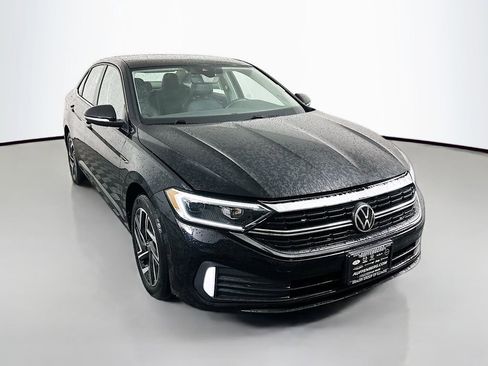 Used 2022 Volkswagen Jetta SEL FWD image 1