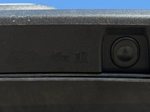 Used 2024 Ford F150 Lightning XLT image 5