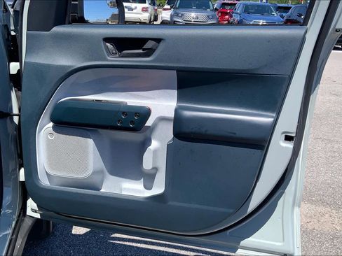 Certified 2024 Ford Maverick XLT w/ XLT Luxury Package FWD image 23