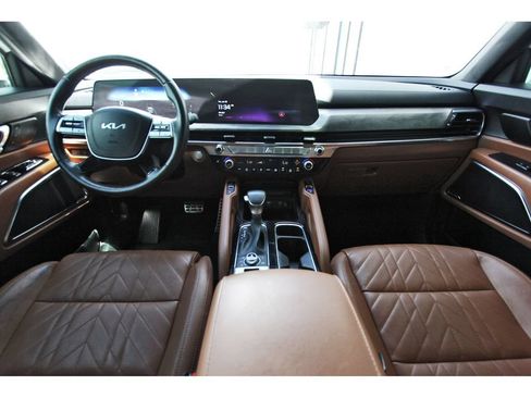Certified 2024 Kia Telluride SX Prestige X-Line AWD/4WD image 10
