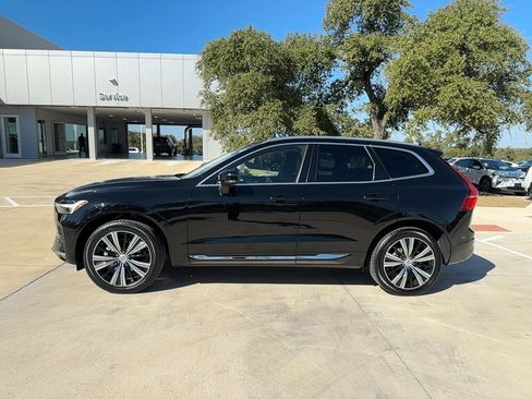 Certified 2023 Volvo XC60 B5 Plus image 3