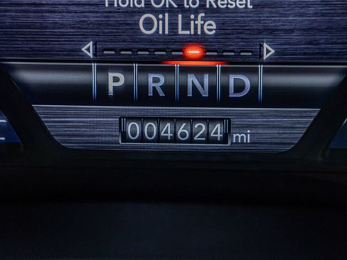 Used 2021 RAM 1500 Big Horn AWD/4WD image 17