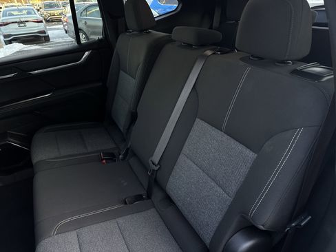 Certified 2025 GMC Acadia Elevation image 25