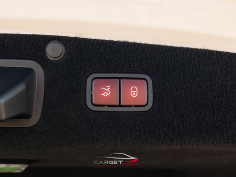 Used 2016 Mercedes-Benz S 550 Sedan image 49