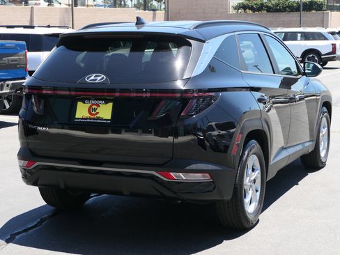 Certified 2022 Hyundai Tucson SEL w/ Cargo Package FWD image 3