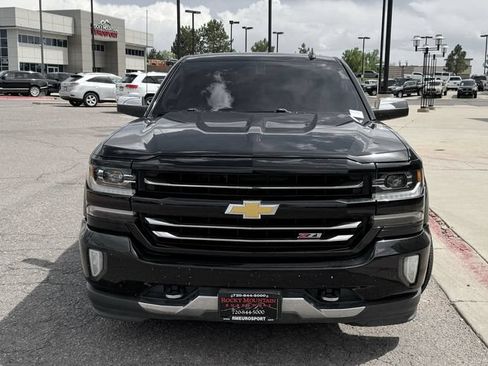 Used 2017 Chevrolet Silverado 1500 LTZ Z71 AWD/4WD image 3