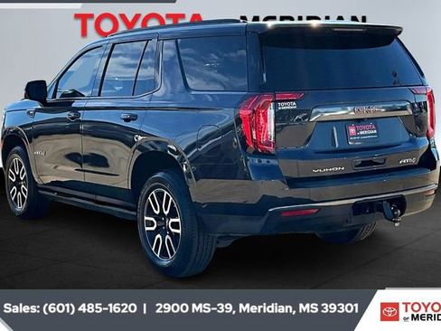 Used 2023 GMC Yukon AT4 w/ AT4 Premium Package image 2