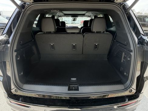 New 2026 Buick Enclave Sport Touring w/ Power Package FWD image 6