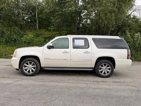 Used 2012 GMC Yukon XL Denali AWD/4WD image 9