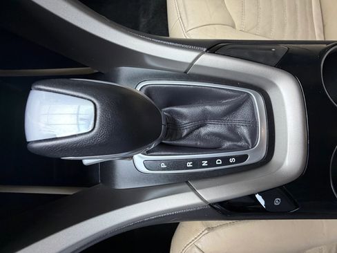 Used 2013 Ford Fusion SE image 32