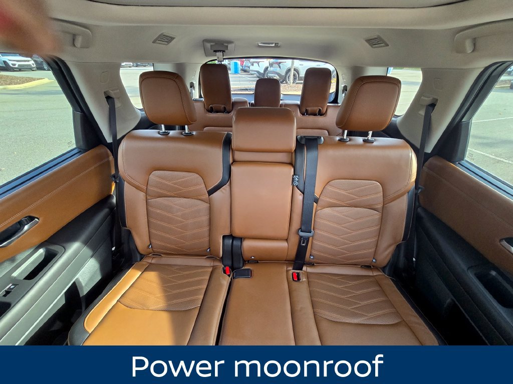 Used 2024 Nissan Pathfinder Platinum w/ Cargo Package FWD image 15