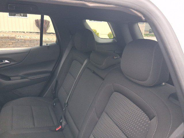 Used 2025 Chevrolet Equinox LT FWD image 32
