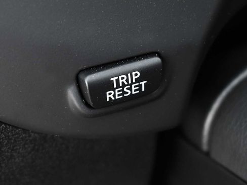 Used 2025 INFINITI QX55 Sensory image 27