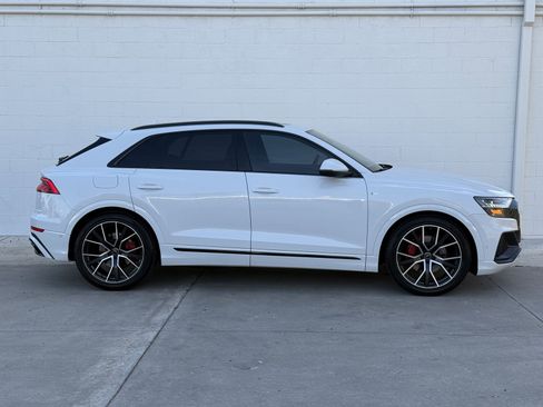 Used 2019 Audi Q8 Prestige image 4
