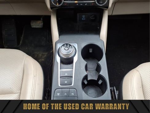 Used 2022 Ford Escape Titanium AWD/4WD image 29