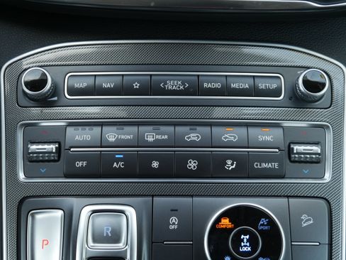 Used 2023 Hyundai Santa Fe SEL AWD/4WD image 19