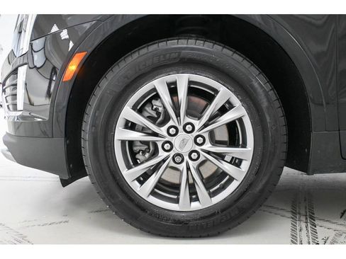 Certified 2022 Cadillac XT5 Premium Luxury image 22