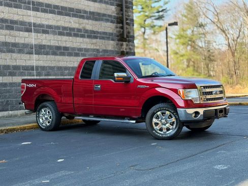 Used 2014 Ford F150 XLT w/ XLT Chrome Package AWD/4WD image 4