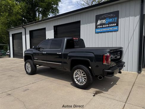 Used 2017 GMC Sierra 1500 Denali w/ Denali Ultimate Package image 11