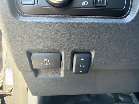 Used 2024 Ford F450 Lariat w/ Lariat Ultimate Package AWD/4WD image 20