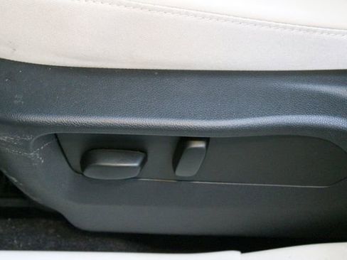 Used 2023 Buick Envision Preferred AWD/4WD image 20