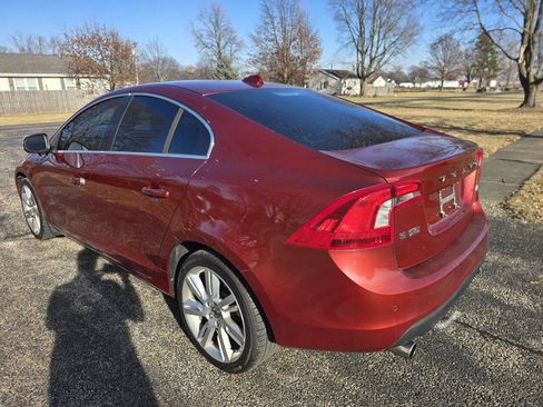 Used 2012 Volvo S60 T5 w/ Multimedia Pkg image 5