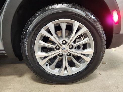 Certified 2023 Buick Envision Preferred image 25