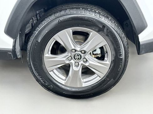 Certified 2025 Toyota RAV4 XLE image 9