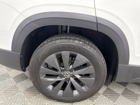 Used 2024 Volkswagen Taos S FWD image 17