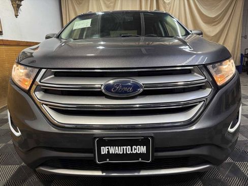 Used 2017 Ford Edge SEL w/ Equipment Group 201A FWD image 3