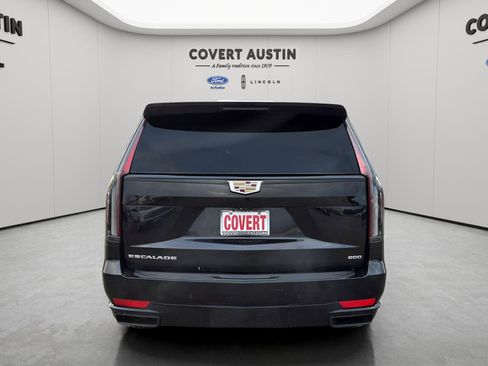 Used 2022 Cadillac Escalade Sport w/ Heavy-Duty Trailer Package image 4