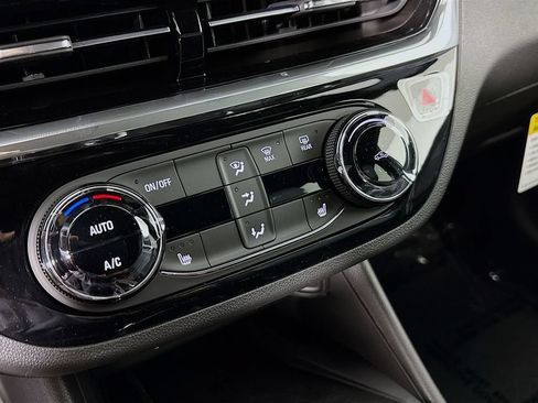 New 2026 Buick Envista Sport Touring w/ Convenience I Package FWD image 15