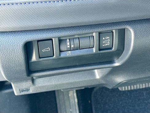 Used 2025 Subaru Forester Premium image 10