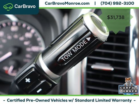 Used 2021 Nissan Titan SV w/ SV Convenience Package AWD/4WD image 36