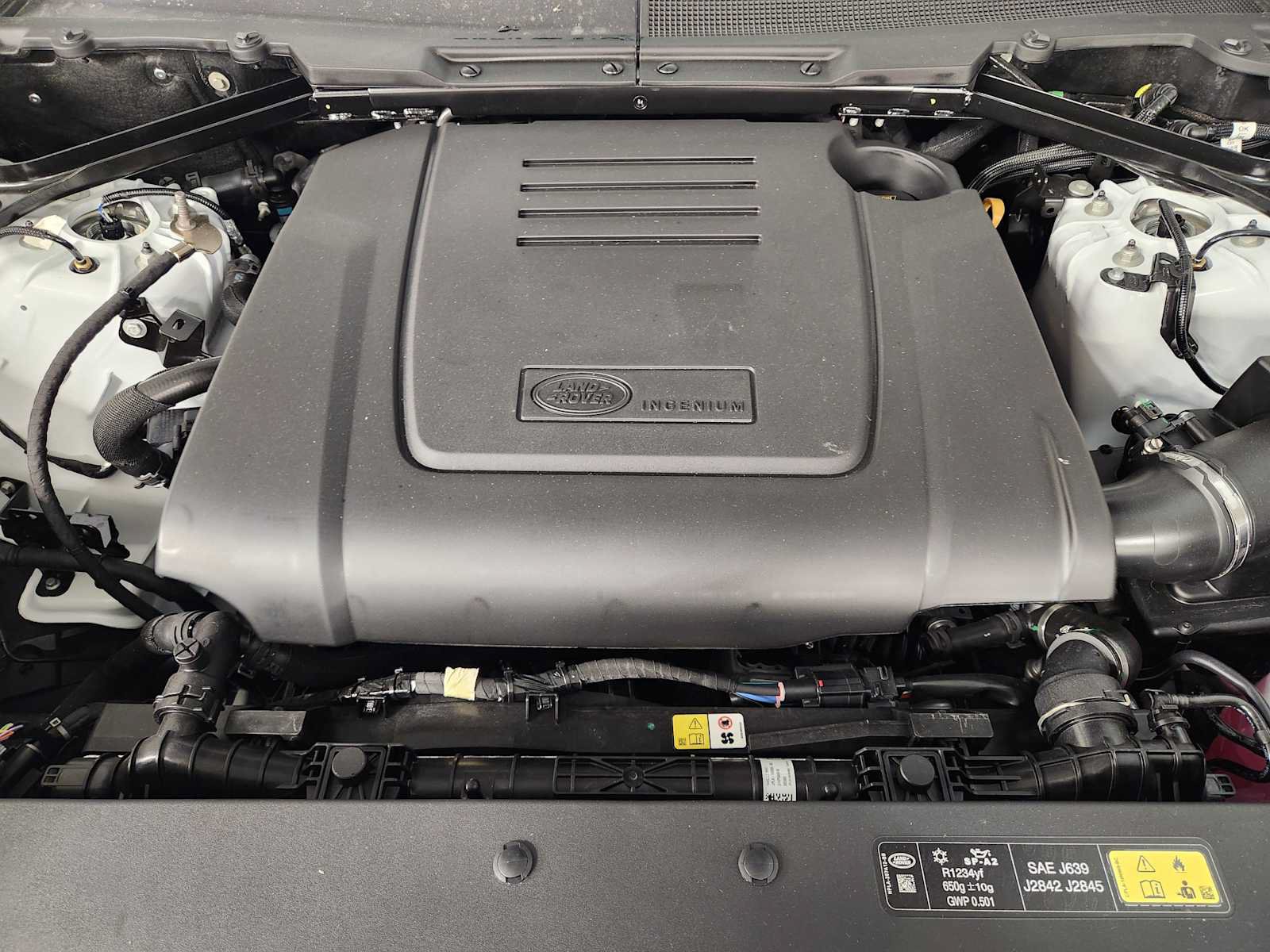 New 2026 Land Rover Defender 110 S AWD/4WD image 32
