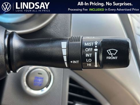 Used 2013 Hyundai Elantra Limited w/ Technology Pkg image 23