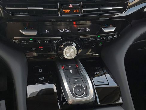 Certified 2025 Acura MDX w/ Technology Package image 29