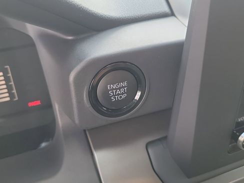 Used 2024 Toyota Tacoma SR5 image 27