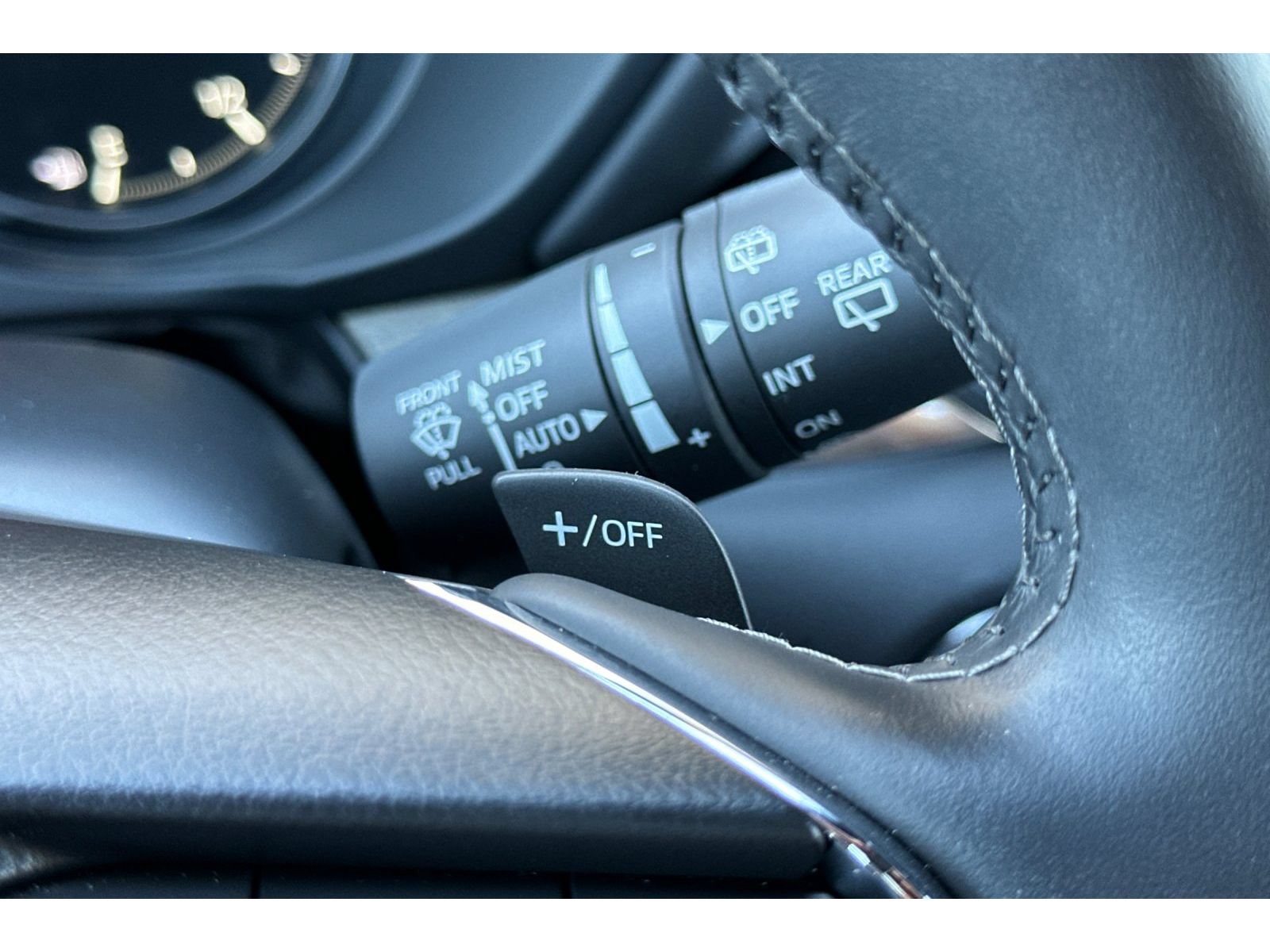 Certified 2025 MAZDA CX-5 Signature AWD/4WD image 40