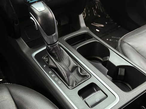 Used 2018 Ford Escape Titanium image 27