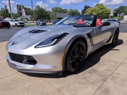 Used 2016 Chevrolet Corvette Z06 w/ 3LZ Preferred Equipment Group RWD image 5